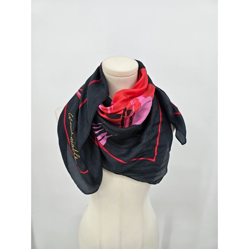 Avon Billie Dee Williams Glam Undeniable Abstract Art 100% Silk Scarf